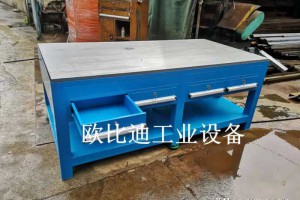 (复合，榉木，钢板，不锈钢)台面重型工作台