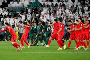 亚洲杯战报，韩国5:3点杀晋级，沙特泰国出局，1/4决赛定三组对决